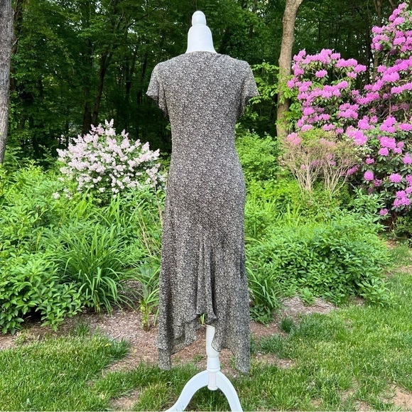 Adrianna Papell Flowy Flutter Sleeve Silk Maxi Dress Size 8 - Picture 4 of 10